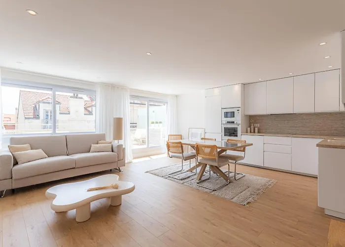 Sublime 3 Pieces Entierement Renove Dans Le Centre De Cannes